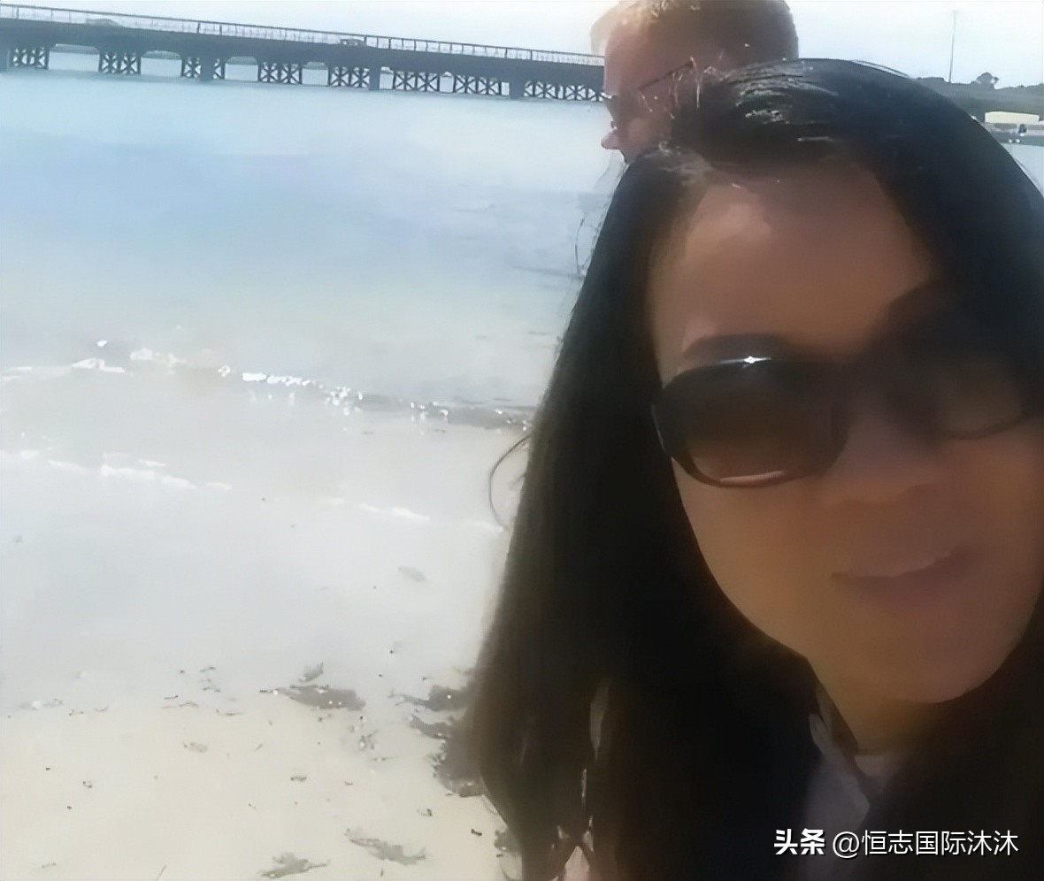 直言：比打工强！不会英语华女也日赚$1000！