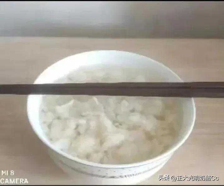 上高中的时候曾经每天吃开水泡馍整整两年你相信吗？