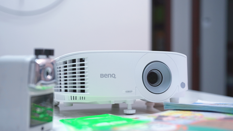 爱普生tw5700tx和明基mh560,明基mh560对比爱普生5700tx选哪个