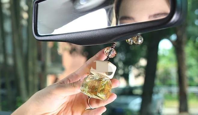 中年失业后的工作经历,干了两年的汽修工感觉好迷茫