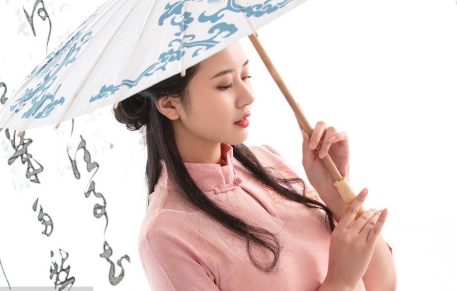 相亲聊天刚开始怎么聊可以升温,相亲加了微信聊了4天见面怎么聊