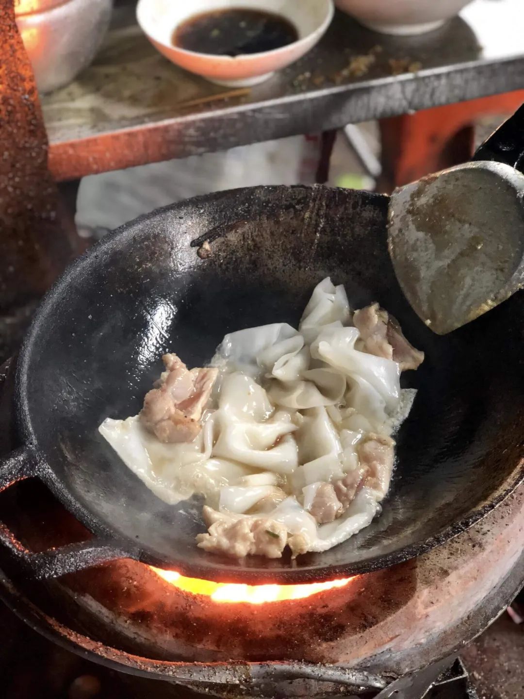 2023曼谷10家街头米其林小吃推荐！不用百元就能吃到的美食清单