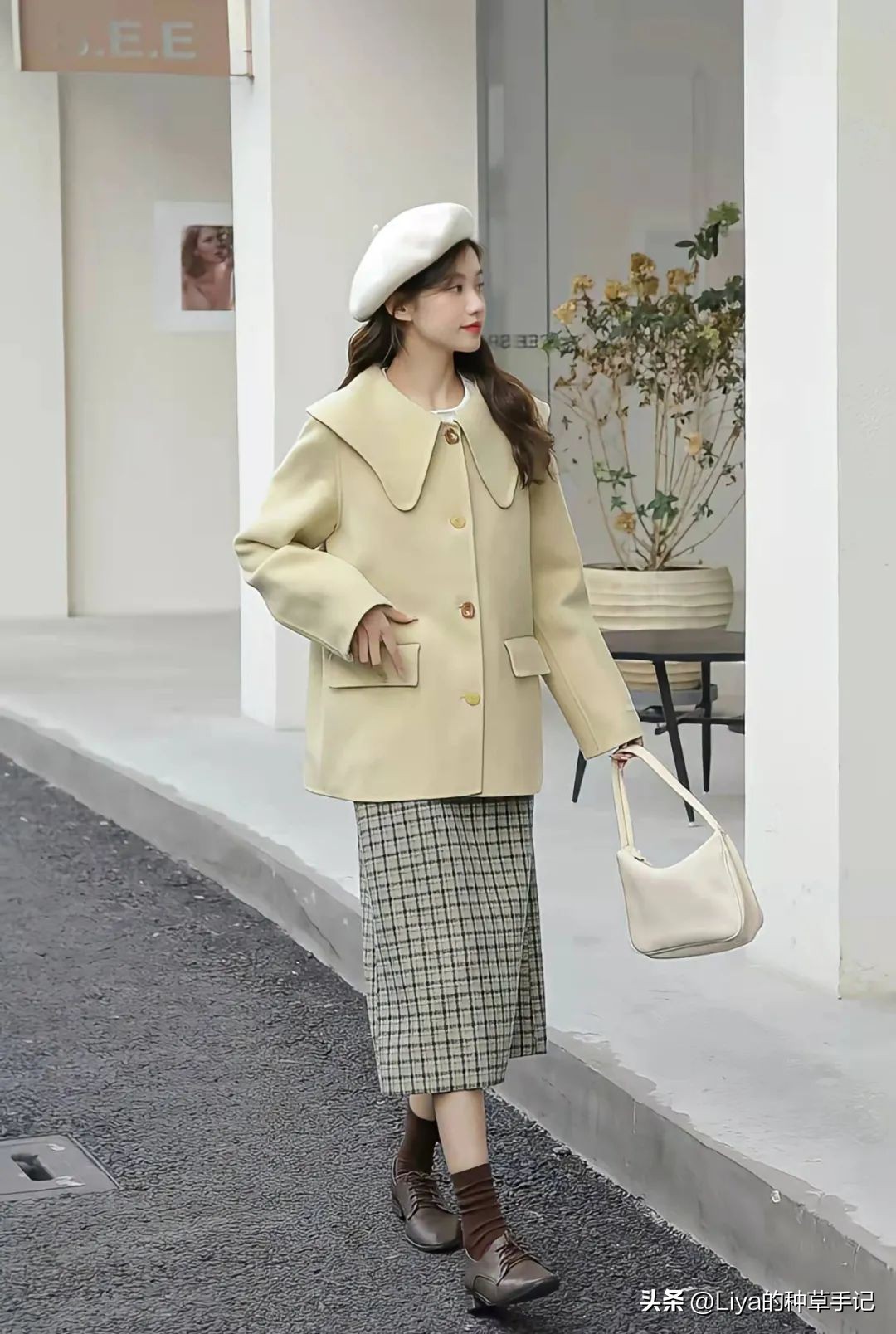 冬天穿什么长款外套保暖又时尚,秋冬厚外套这样选保暖又好看