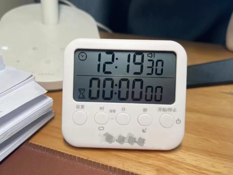 线下申论班值得报吗,想问一下考公务员都要考什么