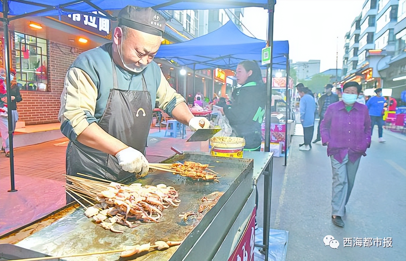 打卡西宁夜市里的烟火气,西宁夜市真实原声视频