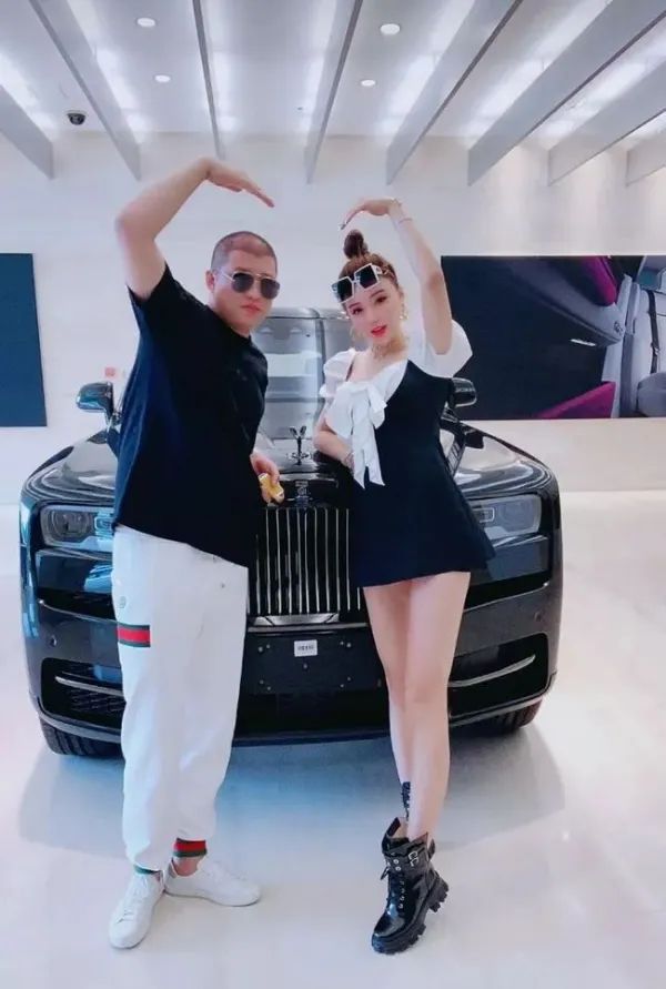 网红二驴是怎么发财的,网红二驴的存款有多少