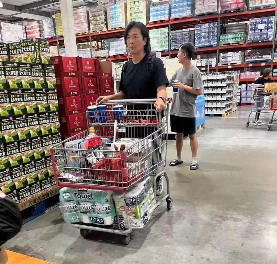 郑伊健现在在干嘛,郑伊健目前在干嘛