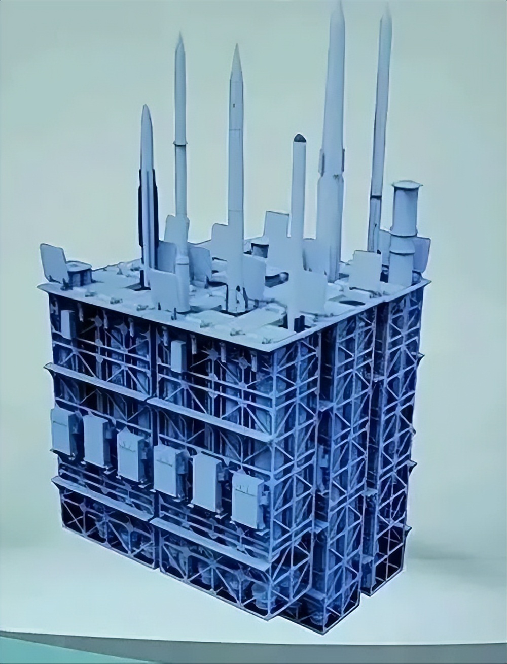 076搭配辽宁舰,076攻击舰和辽宁号尺寸对比