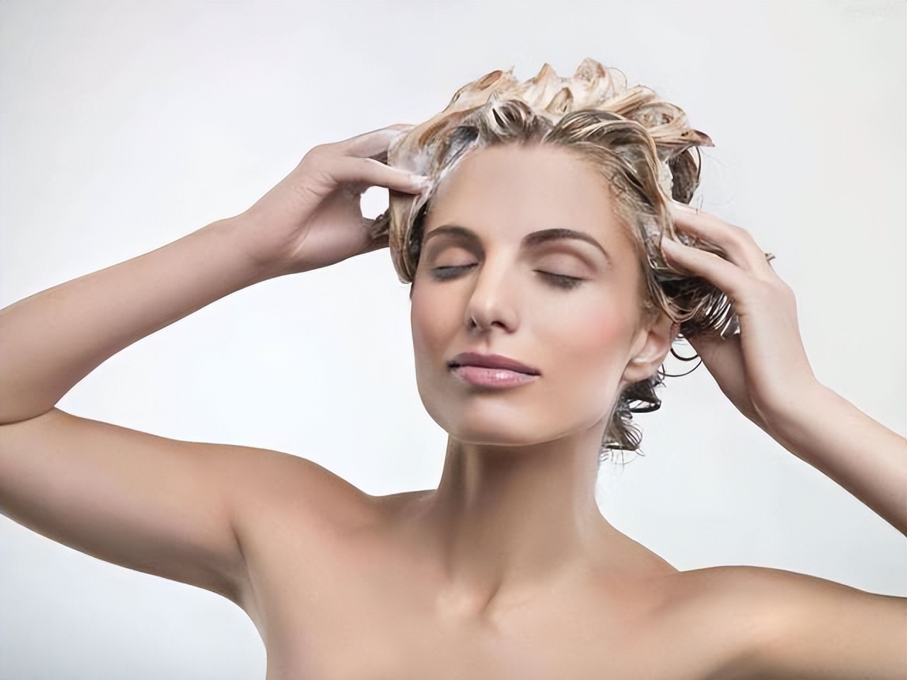 头皮屑太多怎么办最有效方法,头皮屑太多有什么妙招