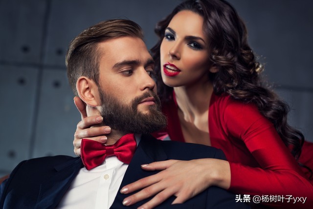 言情小说荒唐,荒唐小说桥段