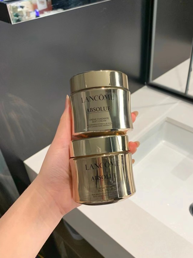 海蓝之谜经典面霜适合什么人用,海蓝之谜三款面霜哪个效果更好