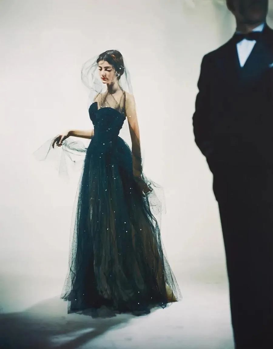 被渣男抛弃10年后霸气回归,被渣男抛弃背叛婚姻的女人