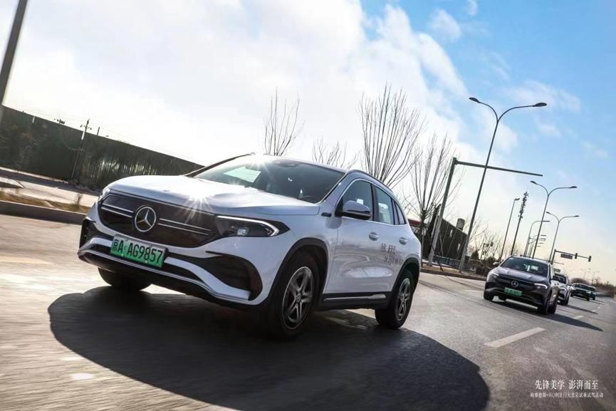 梅赛德斯eq试驾视频,梅赛德斯eq巡展上海站