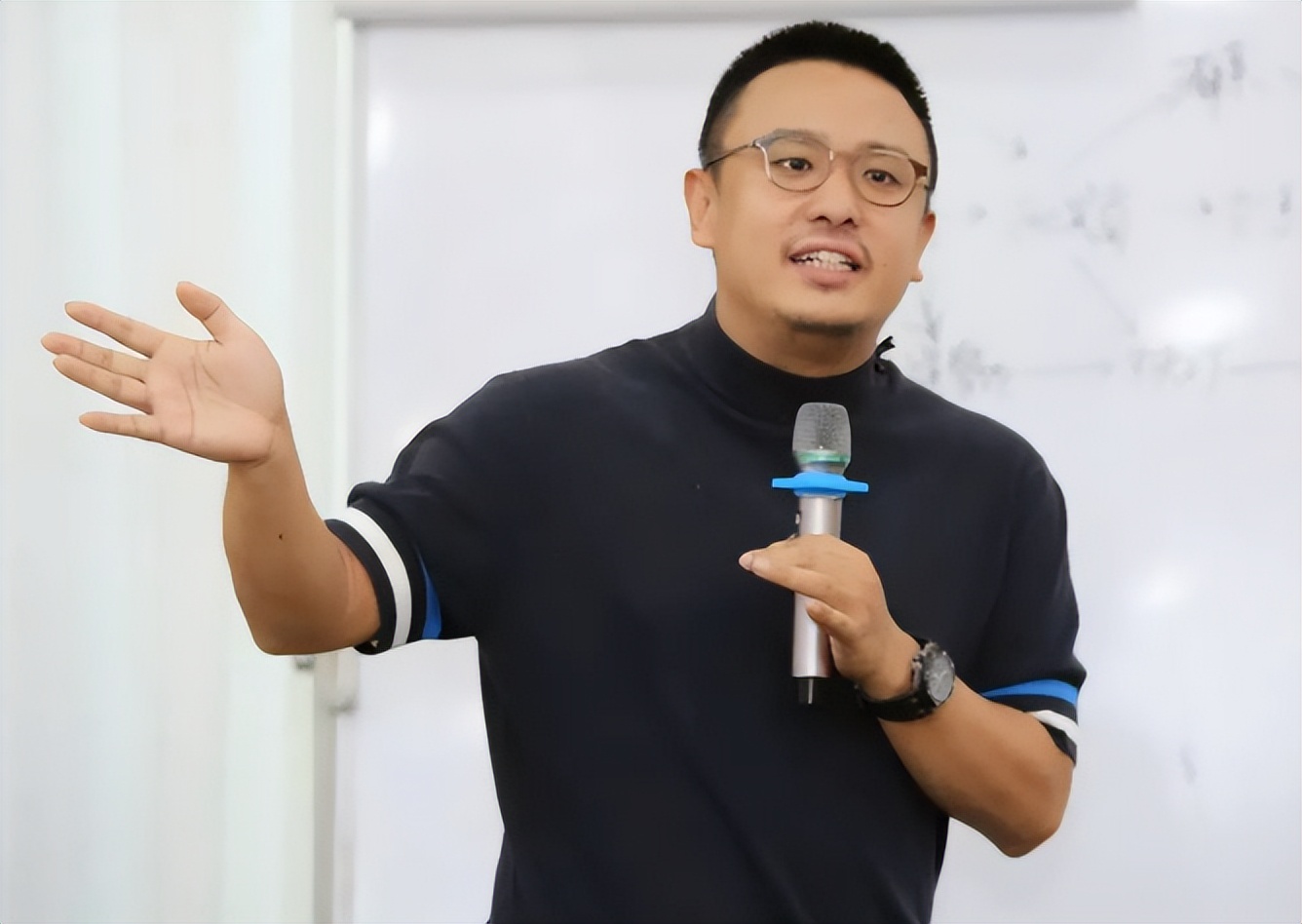 饿了么被收购前市值,饿了么被马云收购多少钱