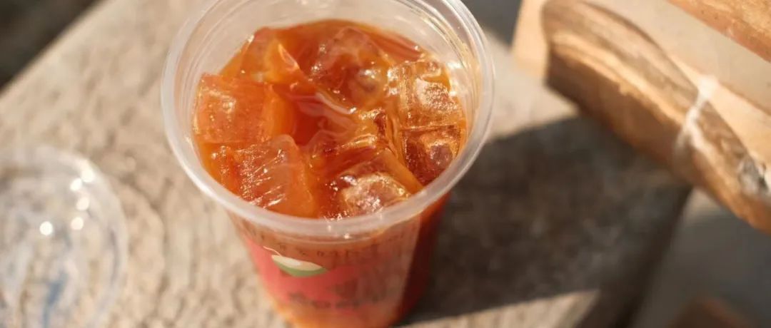 “胡萝卜美式”上线！茶饮咖啡都在做，今年果蔬饮品大爆发？