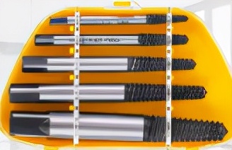 学修车的男孩到最后怎么样了,修车男孩学习后悔的视频