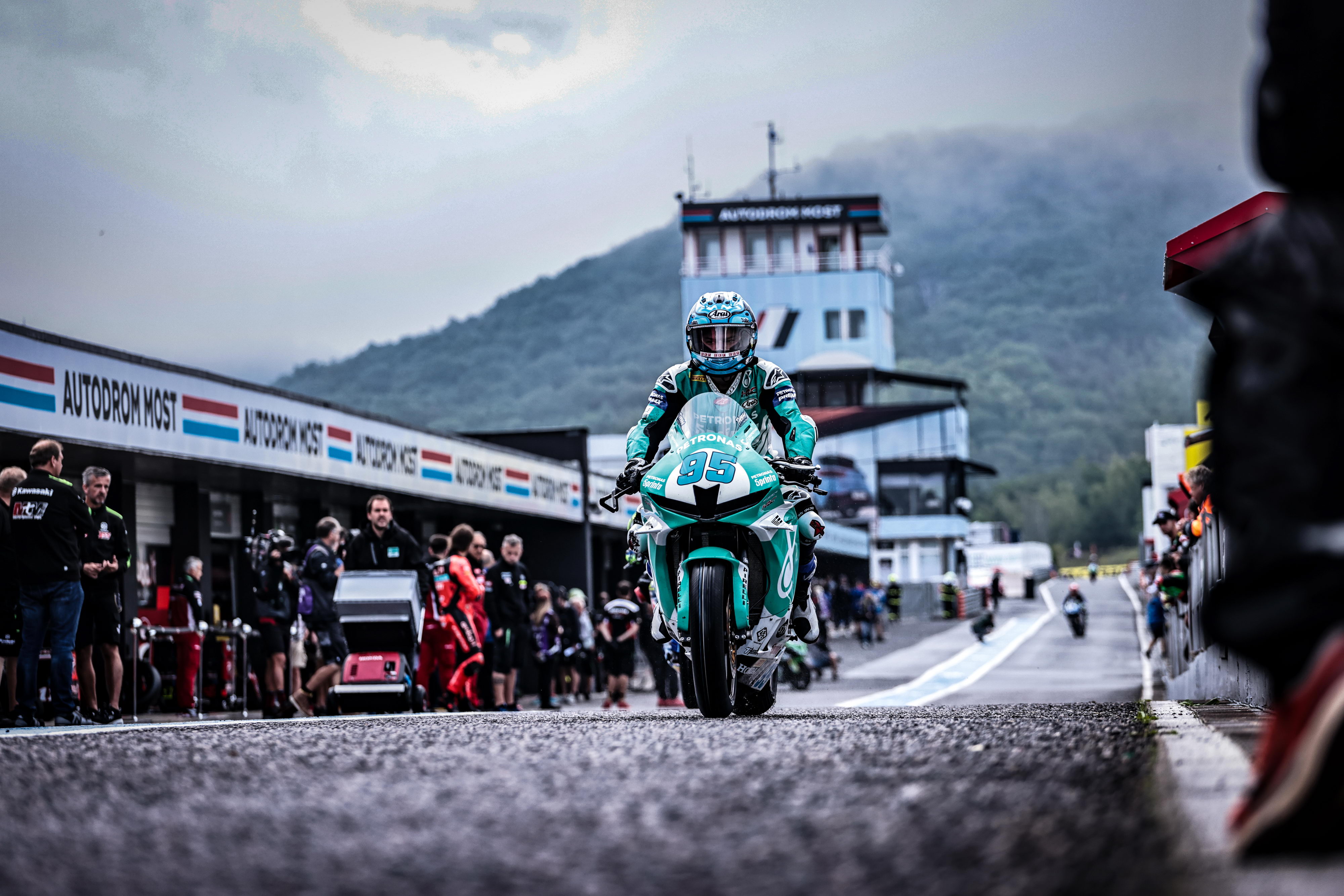 worldsbk宝马车队,worldsbk摩托车