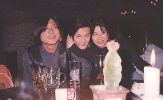 抑郁症跳楼致死的明星,8位因跳楼身亡去世的明星