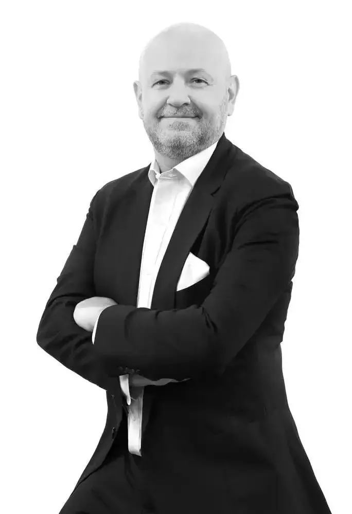 大变阵！Q3有16起重要人事变动，雅诗兰黛们因何大调整？