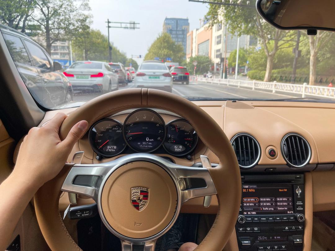 保时捷二手跑车最值得购买的车型,十万左右二手保时捷敞篷车四座