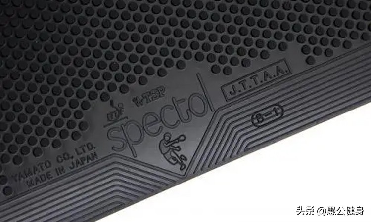 乒乓球爱好者如何去选购球拍？