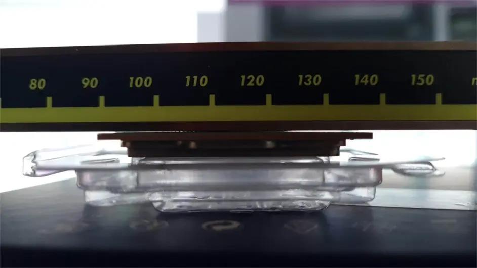 英特尔的cpu容易压弯,英特尔cpu怎么判断坏了