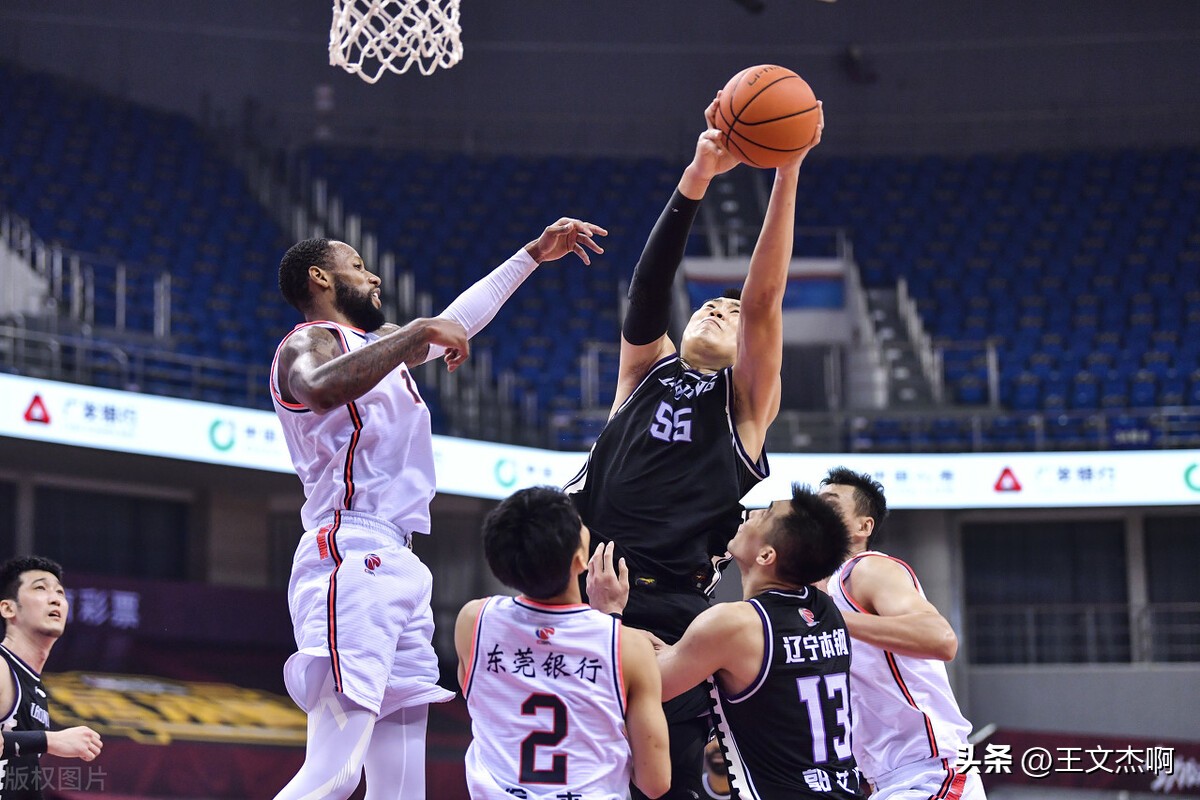 徐杰搓澡式防守什么意思,cba徐杰搓澡式防守