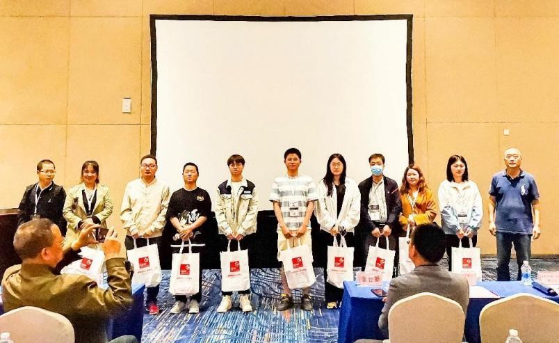 共谋发展新机遇,共谋发展机遇