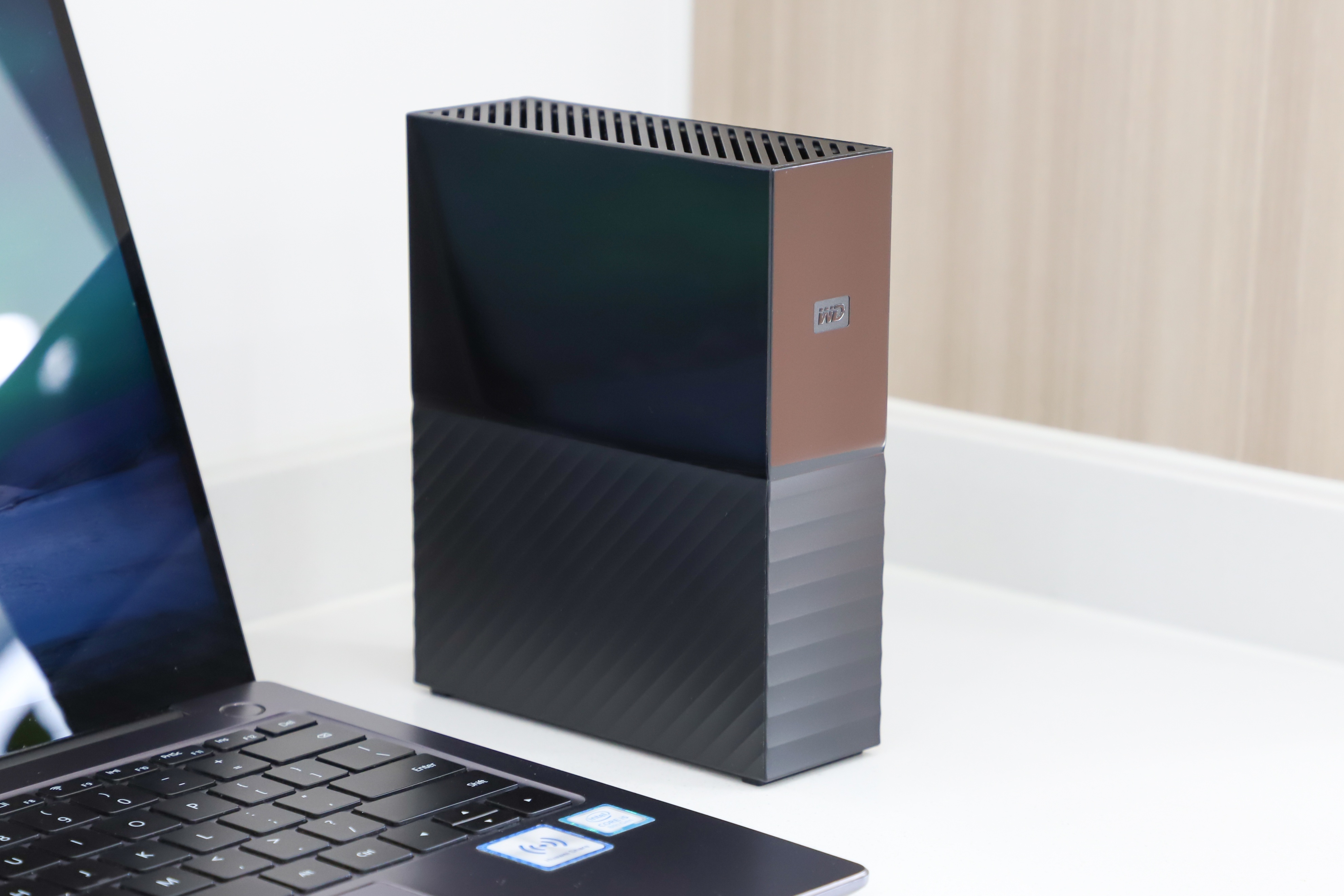 西部数据wdmybook14tb移动硬盘,wd西部数据mybook8tb评测