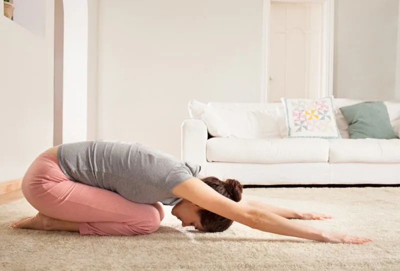 放松盆底肌的动作,放松盆底肌的瑜伽动作