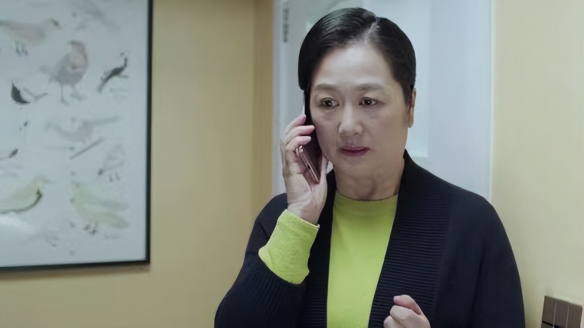 给女儿带了8年的孩子,养育孩子18年被女儿拉黑