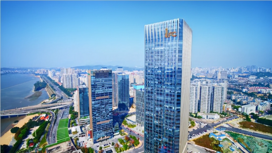 阳光城董事长辞职利好还是利空,阳光城董事长割肉辞职