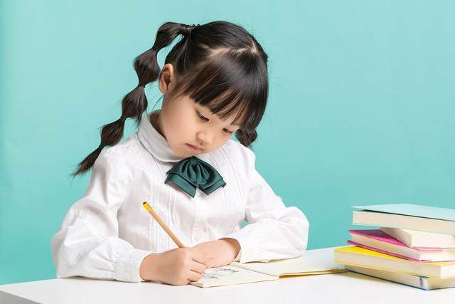 快乐学习可以理解为不需要吃苦不需要努力就能成功的意思吗?