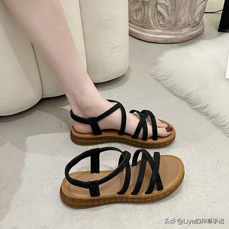 下半年买这双鞋！上班上学都能穿