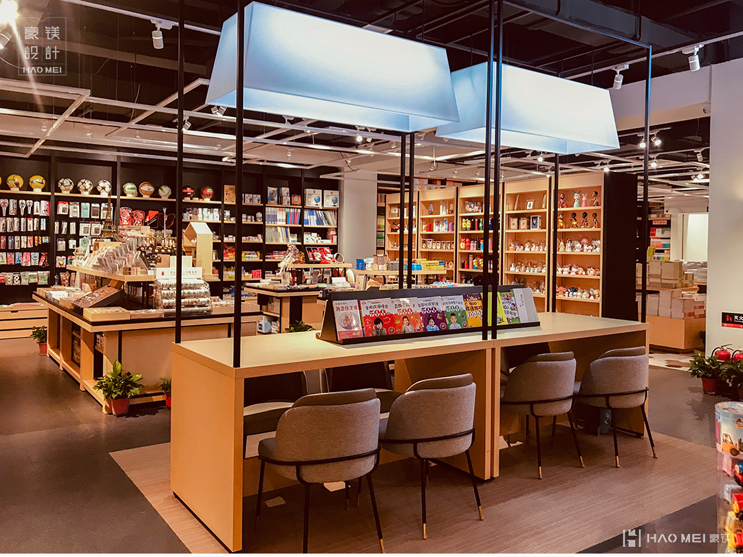 书店书柜定制厂家,书店货架厂家直销