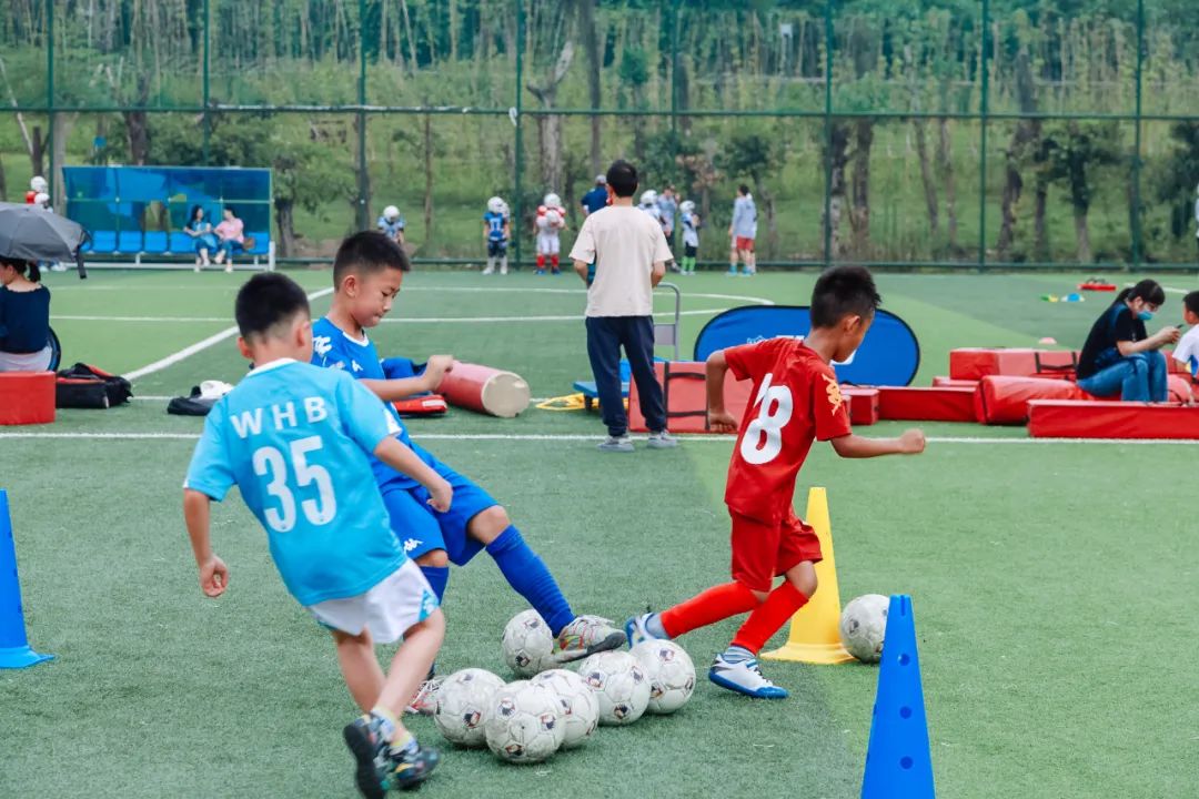 足球嘉年华内容,嘉年华快乐游戏