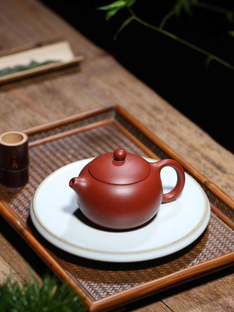 紫砂壶泡茶后内壁出现黑点,紫砂壶泡茶有黑色液体渗出