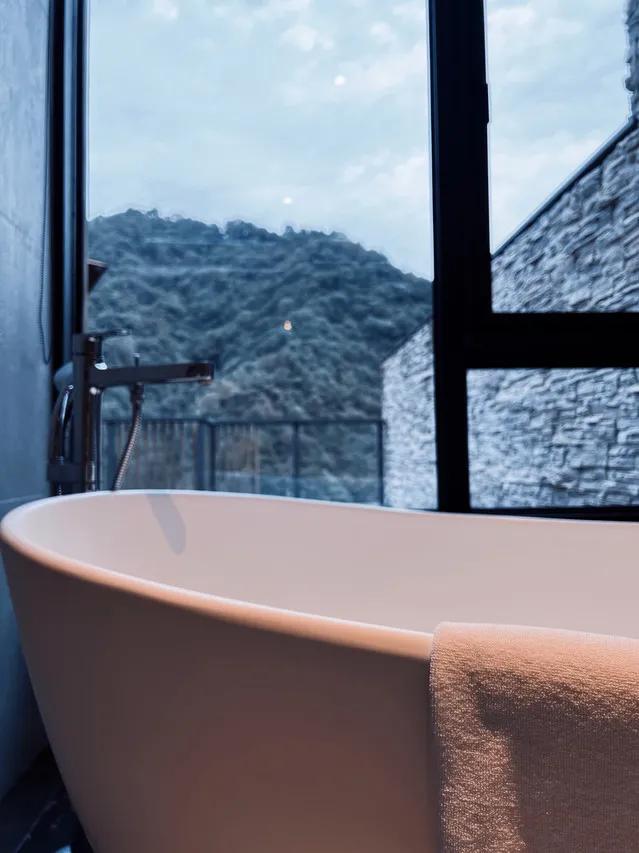 国内真正的天然温泉大全,国内真正的天然温泉排名