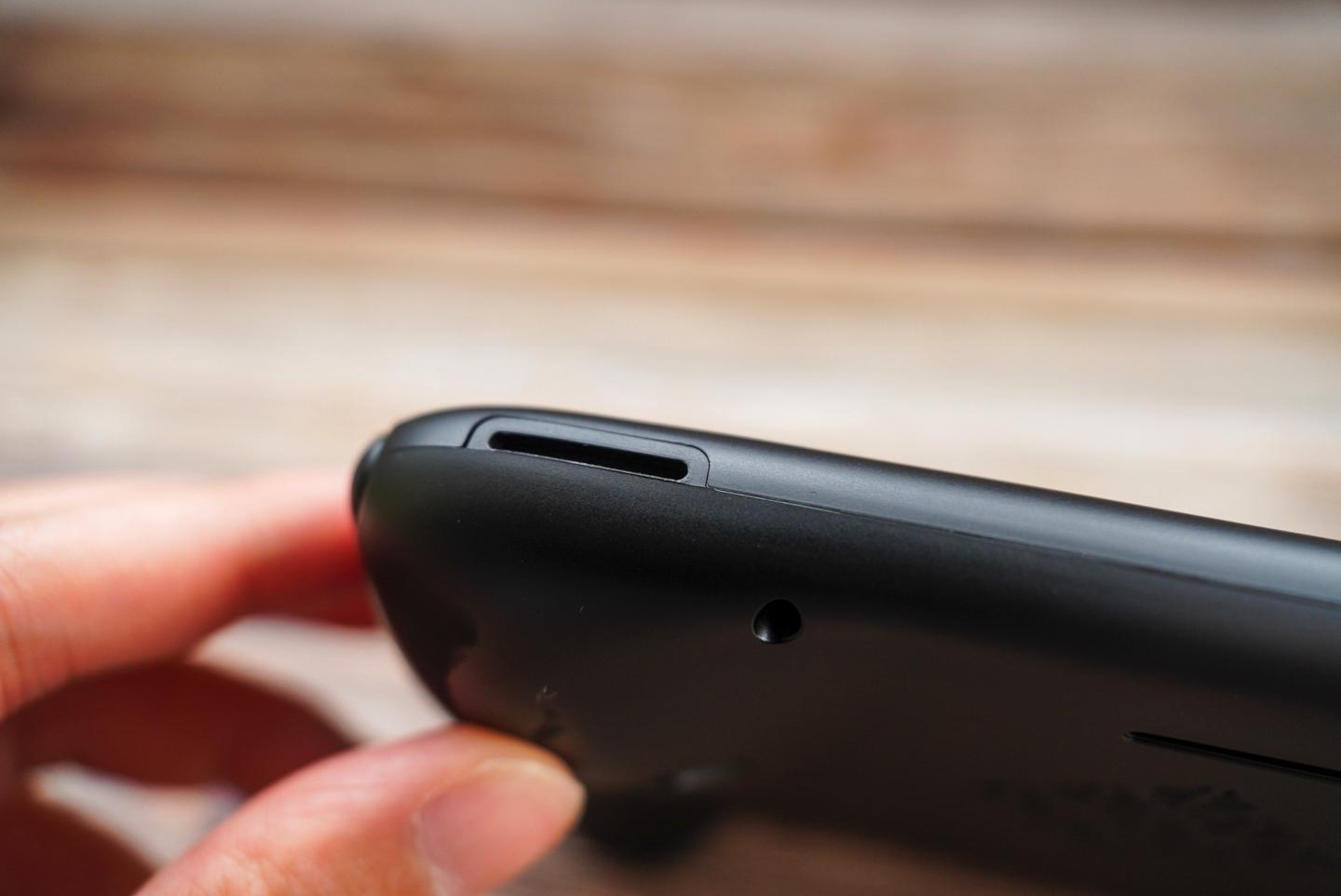 ayaneo安卓掌机评测,aynodin奥丁安卓游戏机测评