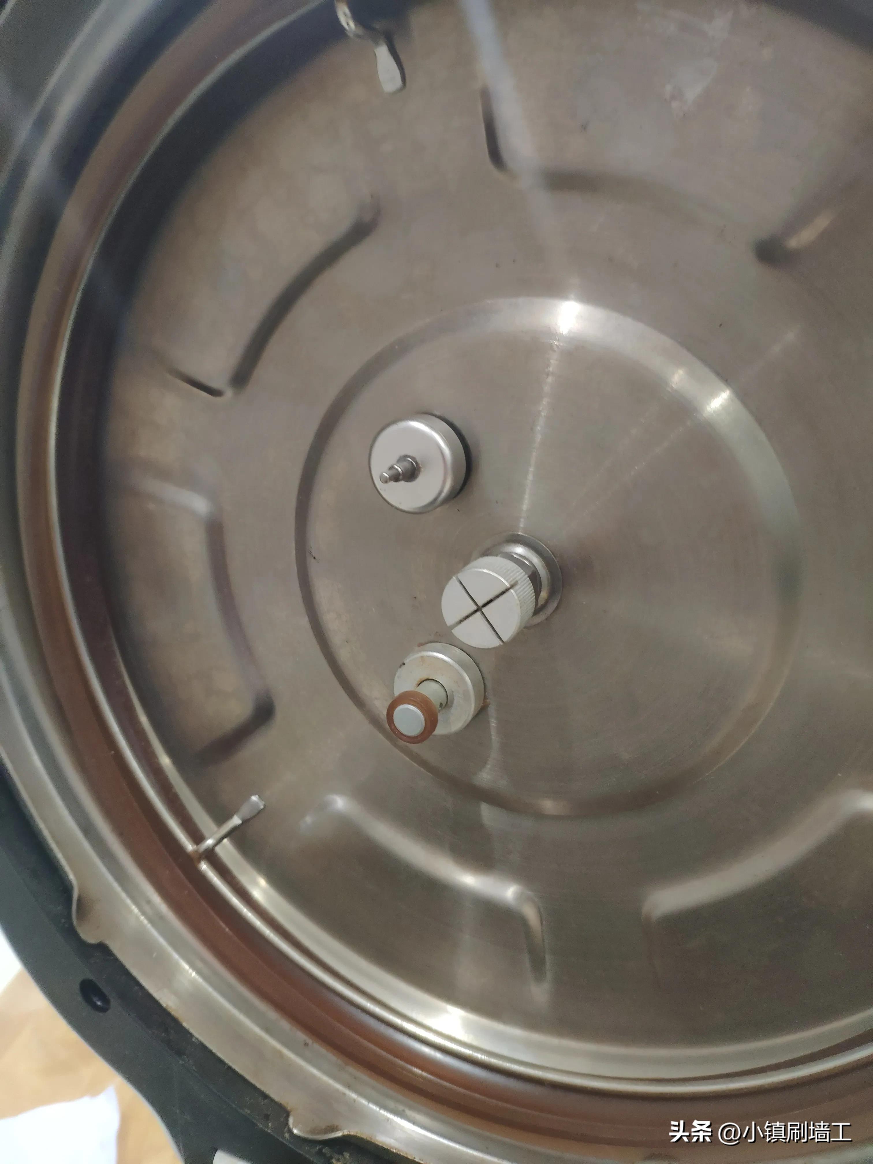 苏泊尔电压力锅不跳保温怎么解决,苏泊尔压力锅通电不加热怎么回事