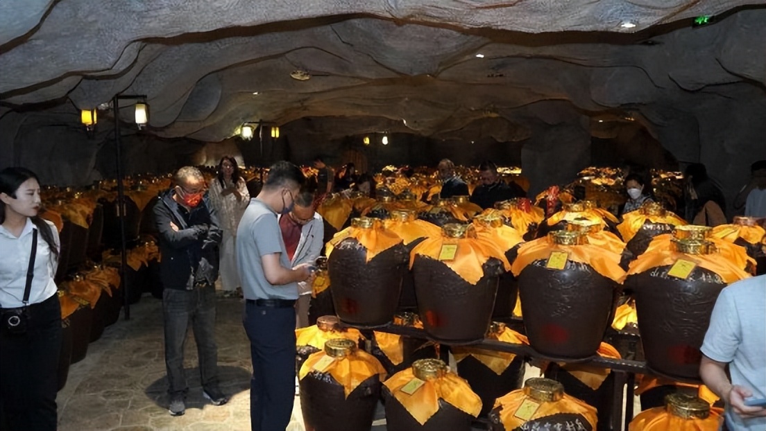 企业管理“大道至简”《山庄皇家窖藏·咖说·私董会》第四期举行