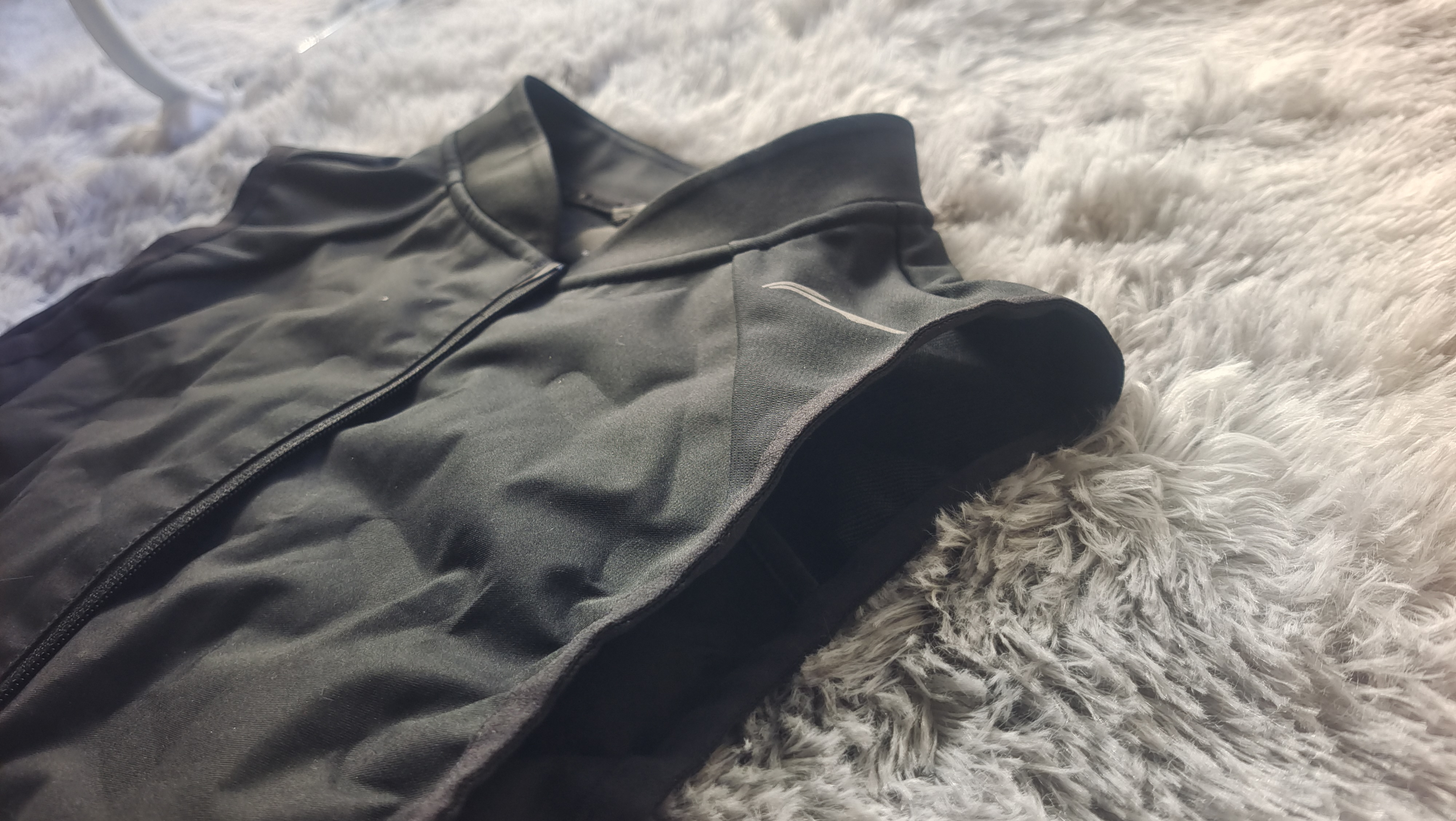 秋冬运动健身服加绒,秋冬运动健身服装防静电