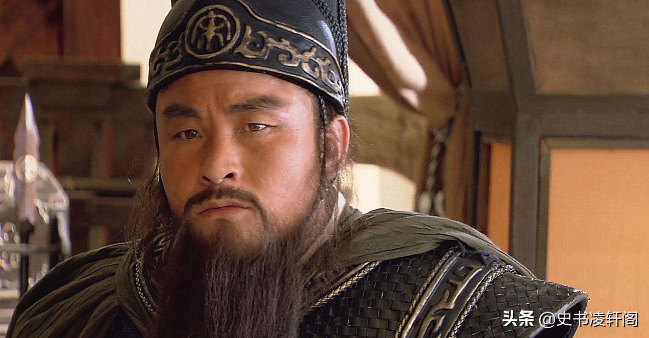 为什么关胜比林冲还排名靠前,林冲对战关胜林冲