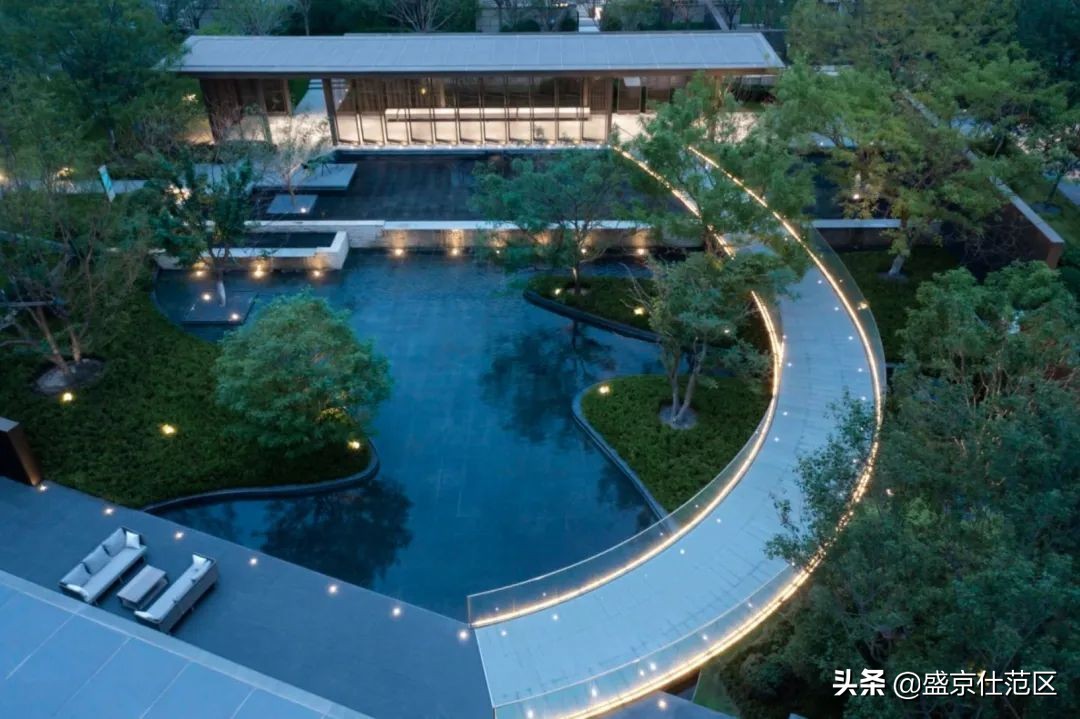 拿对剧本很重要,你可以永远相信「华润置地」