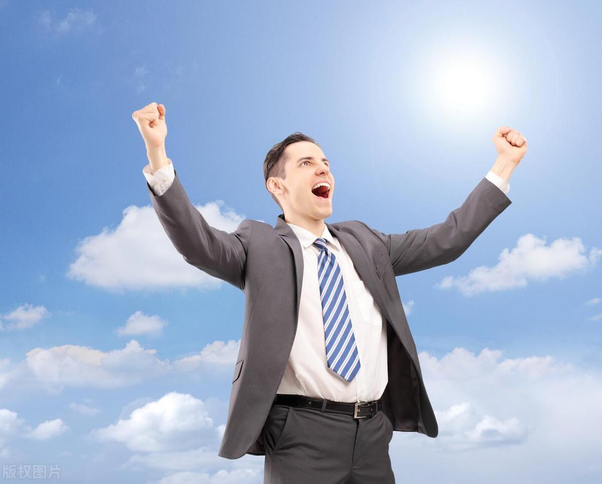 没钱没资本没人脉怎么挣钱,没人脉没资源没资金的人怎么挣钱