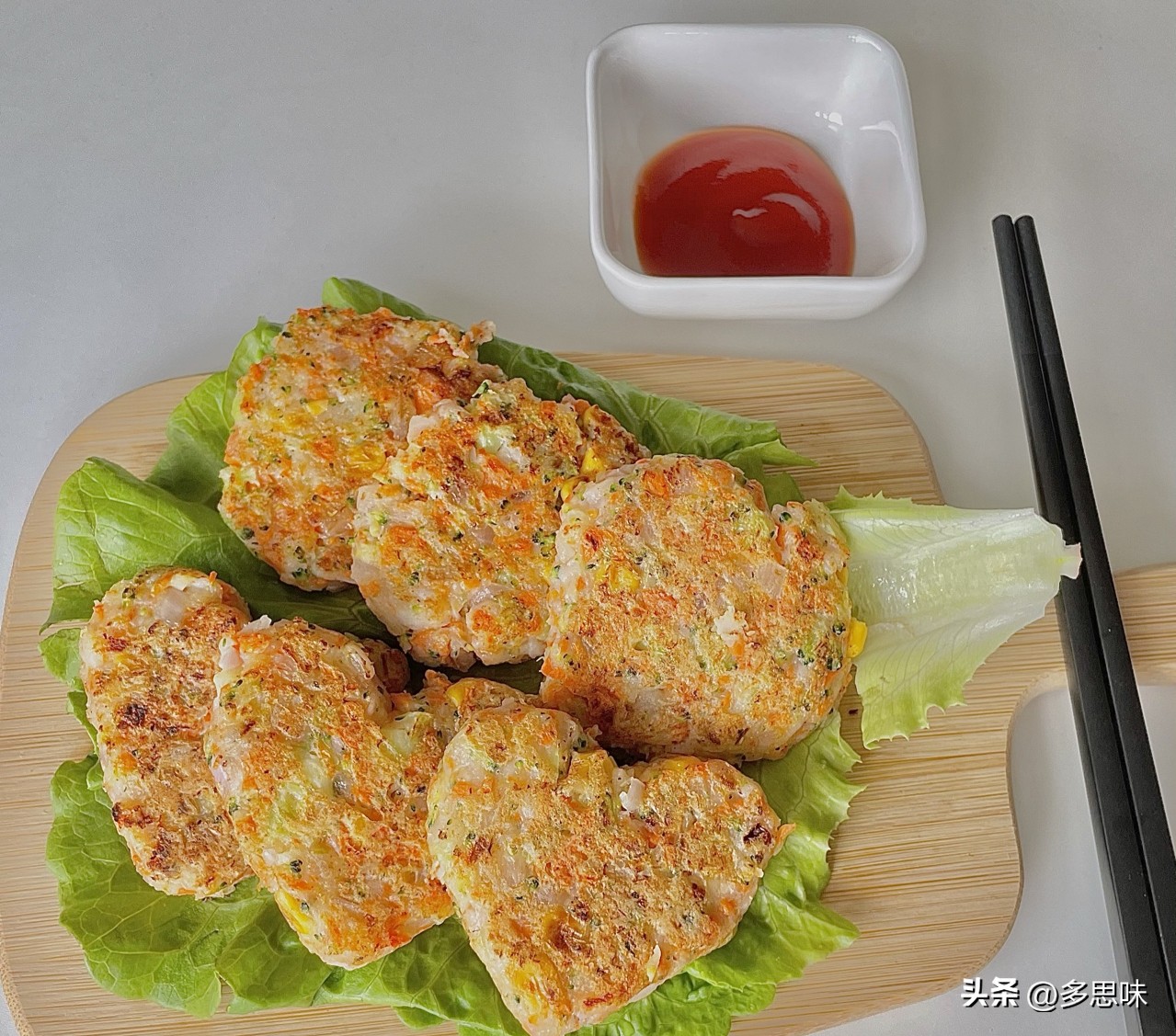 妈妈做孩子的早餐每天不重样,孩子的早餐每天不重样