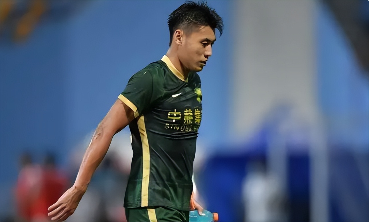 卖足球一个月如何赚10万,发展足球做什么赚钱