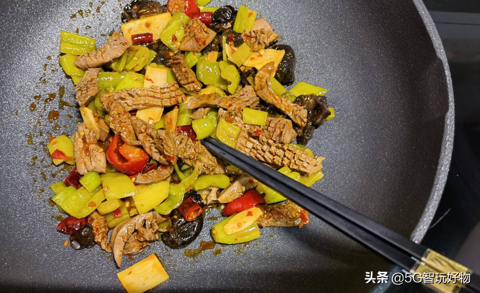 九阳晶钻耐磨不粘锅测评,九阳轻奢款蓝宝石不粘锅测评