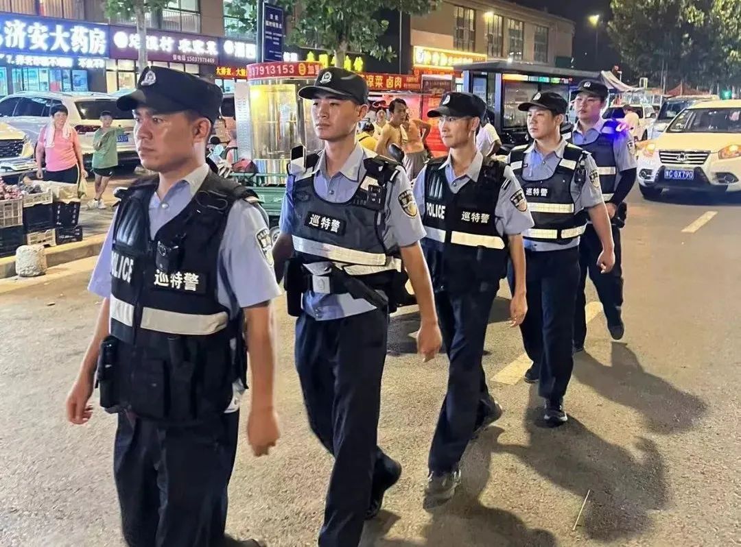 夏季治安打击整治“百日行动”丨尽锐出战！河南洛阳公安全力开展夏夜治安巡查宣防第二次集中统一行动