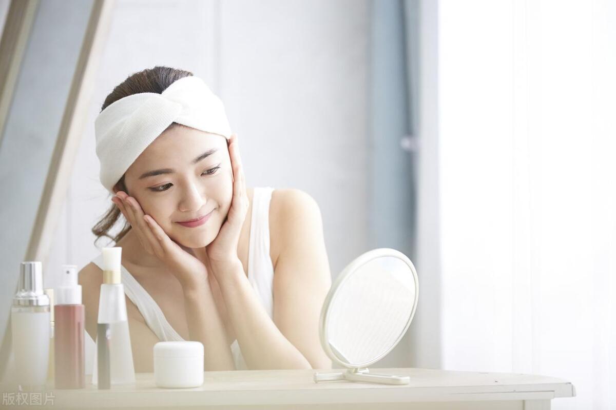 法令纹怎么变淡或者消失,年轻法令纹深代表什么